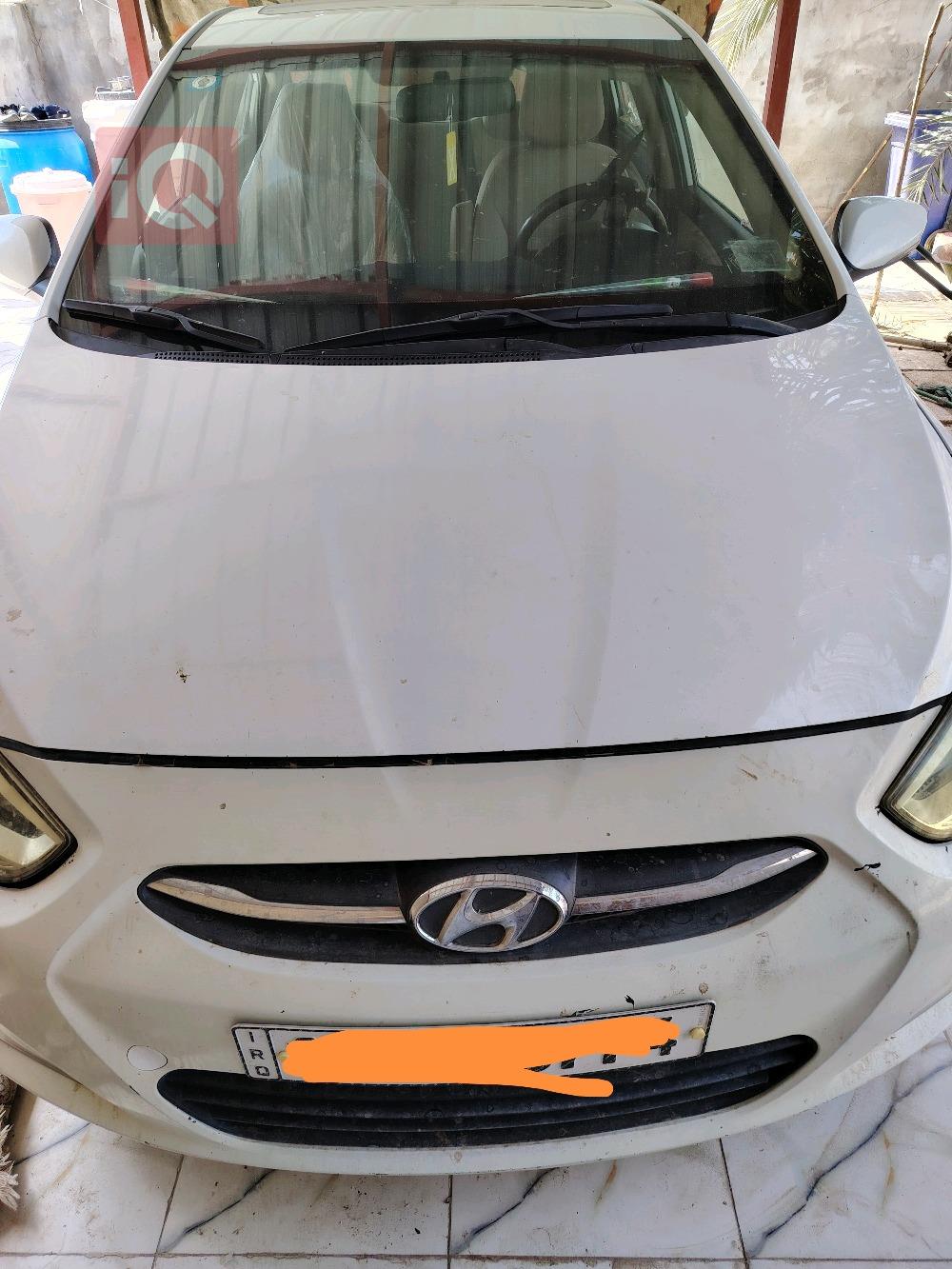 Hyundai Accent